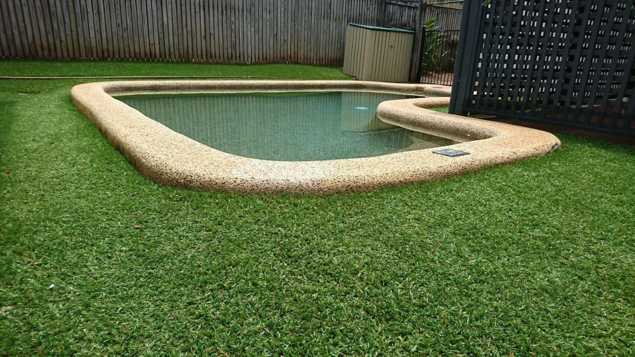 Cairns - "Home Away From Home" - Scenic & Peaceful Exterior photo